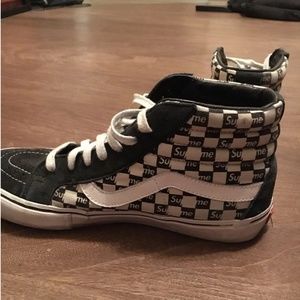 Supreme SS16 Checkered Sk8 Hi Vans Black Size 10.5